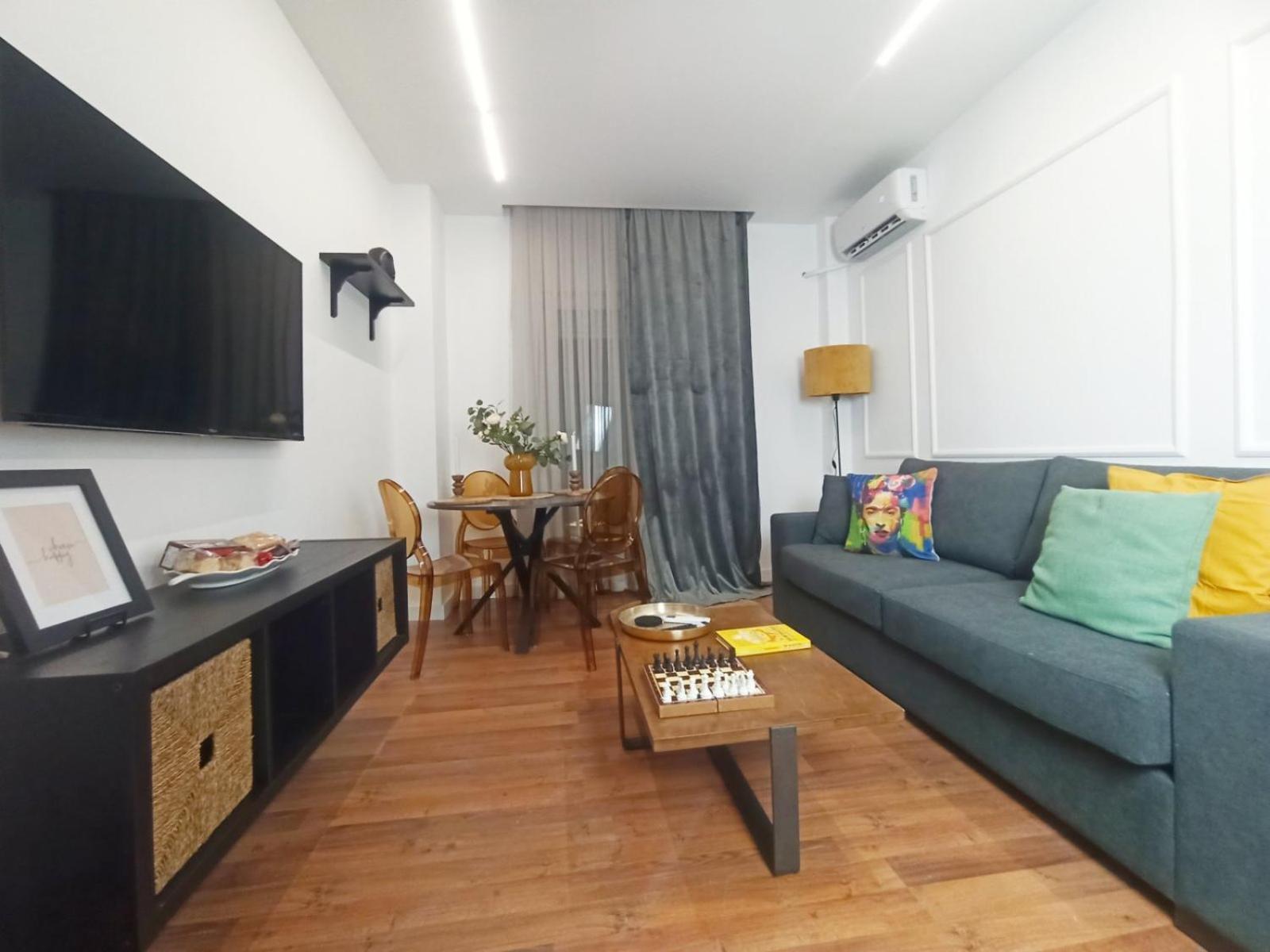 Down Town Luxurious Apartments 6 Alexandroupoli Esterno foto